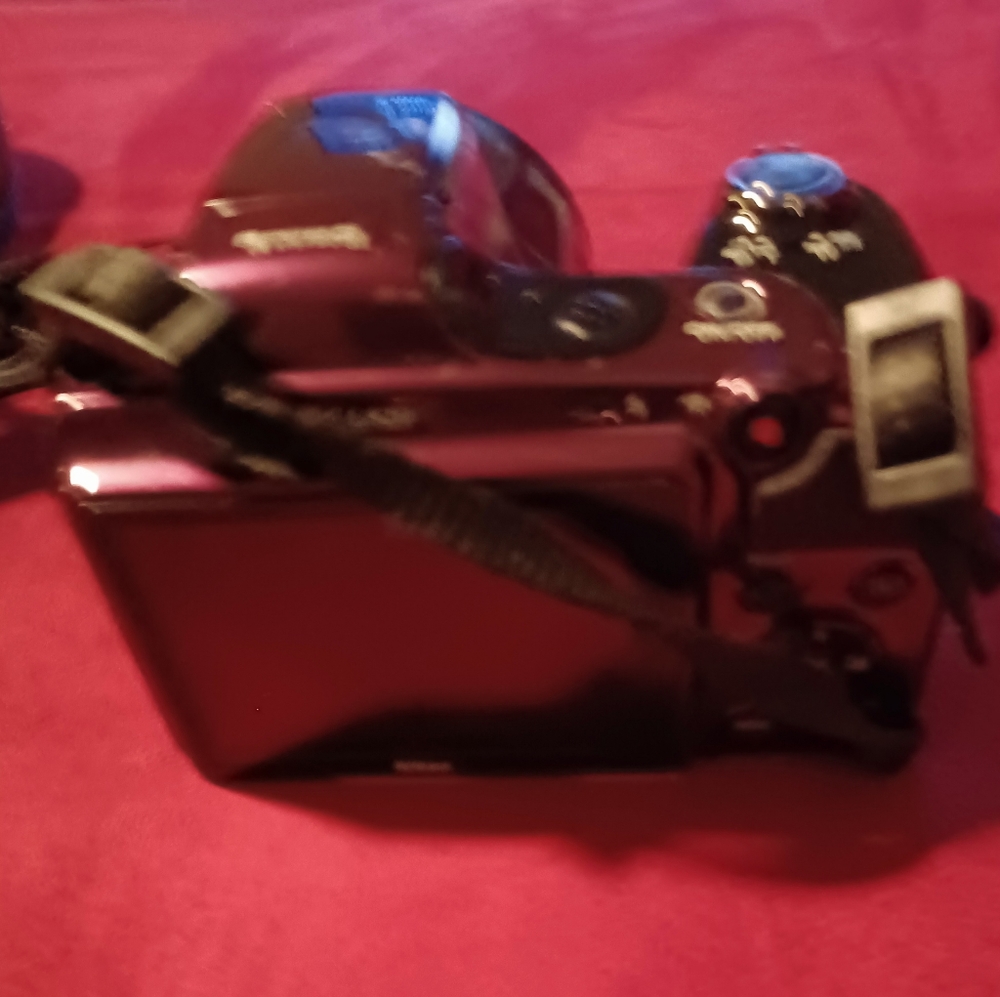 Nikon Camera - Picture 5 of 5